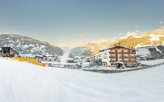 Náhled objektu Familienhotel Dörflwirt, Zell am Ziller, Zillertal, Rakousko