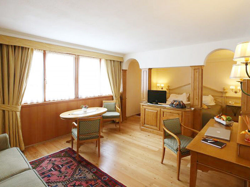 Alpen Suite Hotel