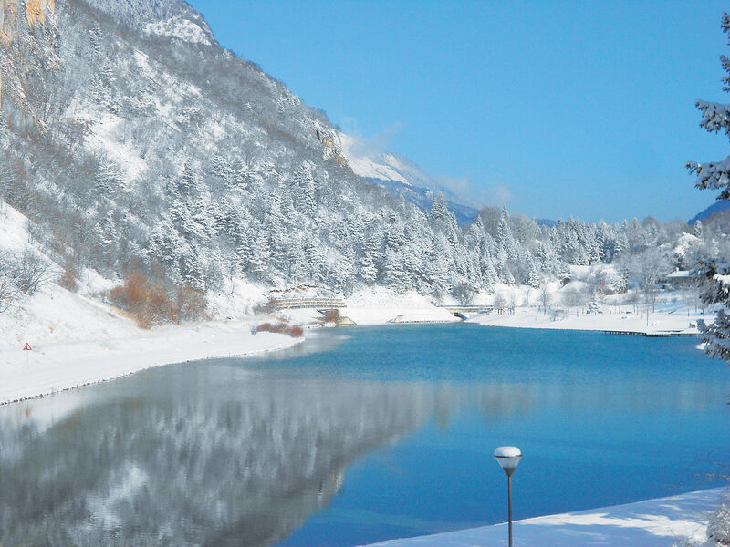 Lago Nembia